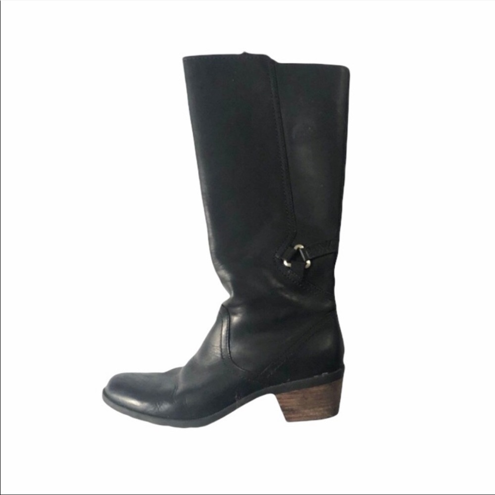 Black leather Teva brand boots